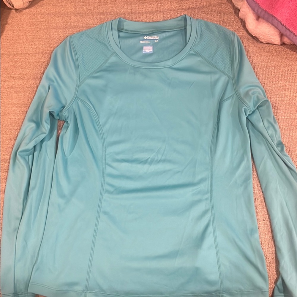 Columbia Blue Freezer Coil Long Sleeve Tee